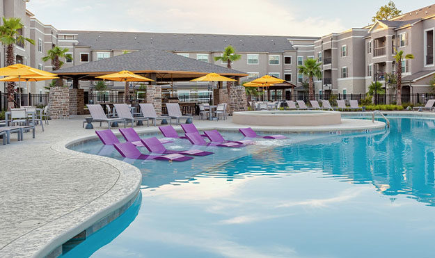 Three Pools with Spas
